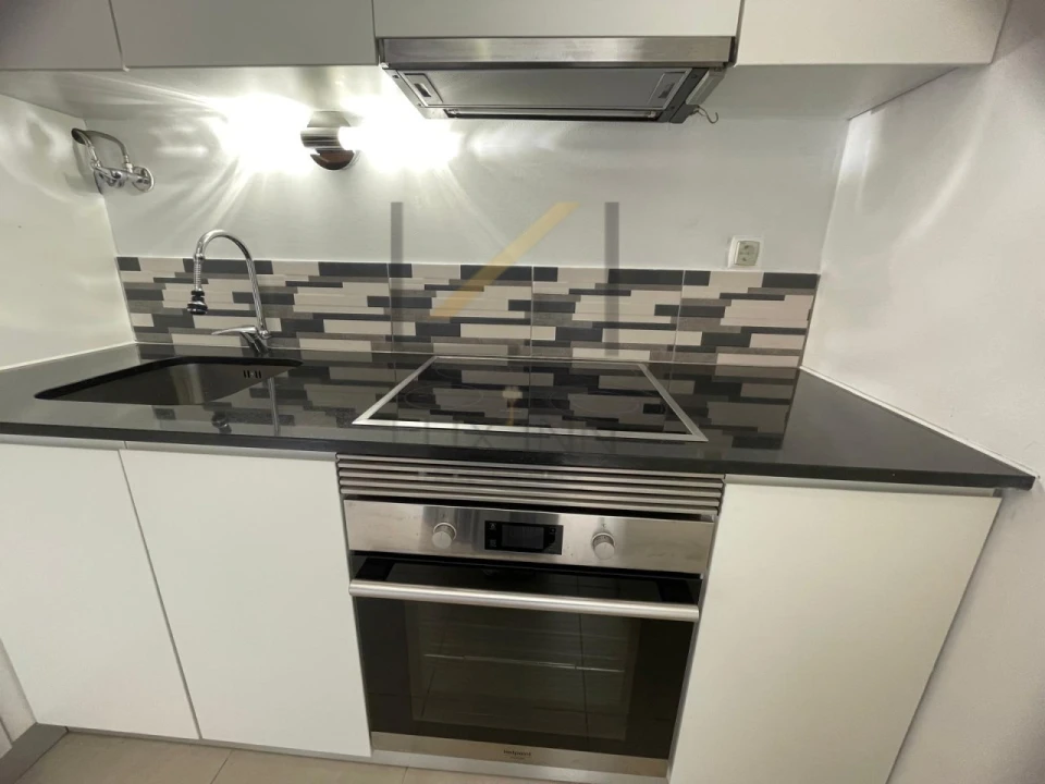 Apartamento T1 para Venda em Quinta do Anjo Foto 12