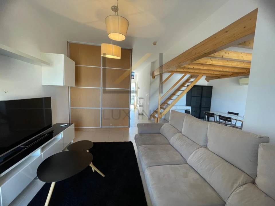 Apartamento T1 para Venda em Quinta do Anjo Foto 16