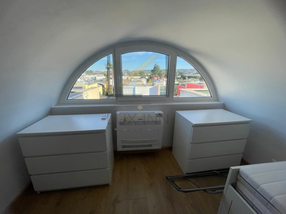 Apartamento T1 para Venda em Quinta do Anjo Foto 28