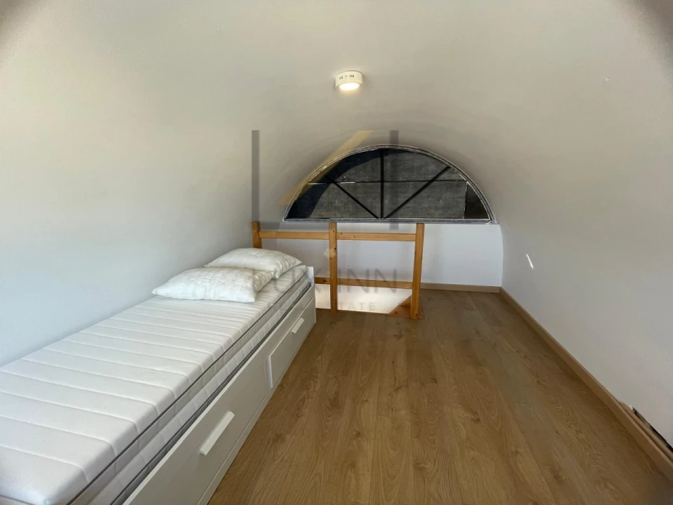 Apartamento T1 para Venda em Quinta do Anjo Foto 30
