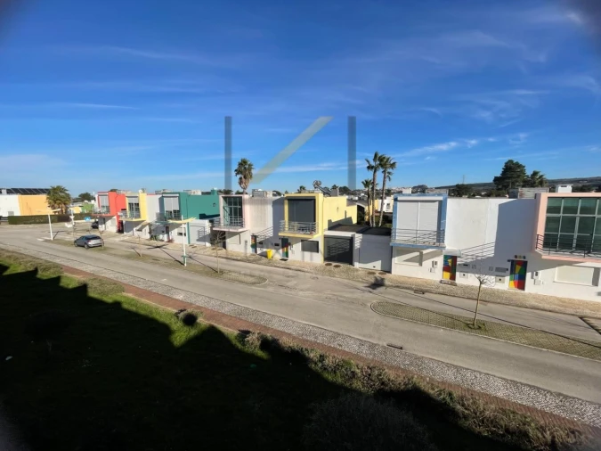 Apartamento T1 para Venda em Quinta do Anjo Foto 24