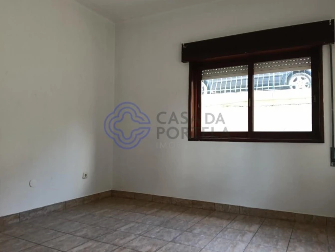 Moradia T2 para Arrendamento em Fânzeres e São Pedro da Cova Foto 11