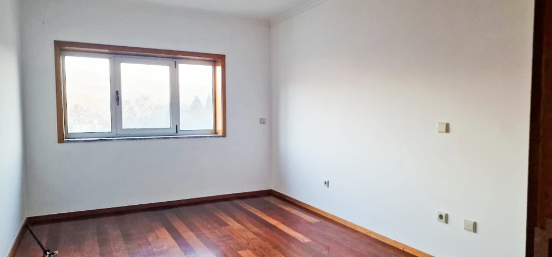 Moradia T4 para Venda em Vieira do Minho Foto 29