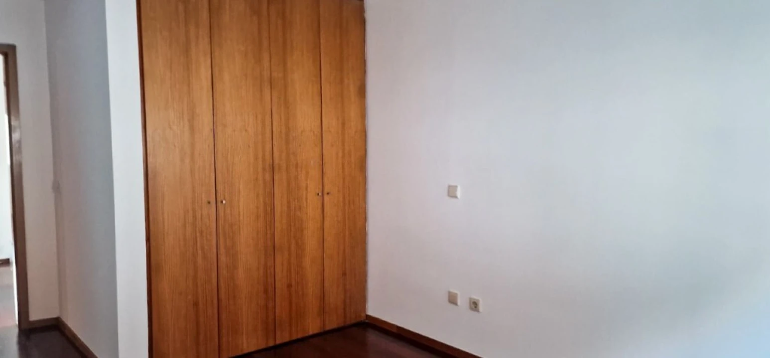 Moradia T4 para Venda em Vieira do Minho Foto 28