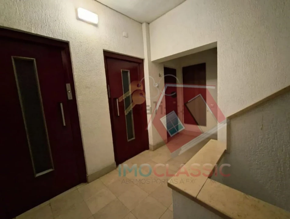 Apartamento T1 para Venda em União das Freguesias de Setúbal Foto 11
