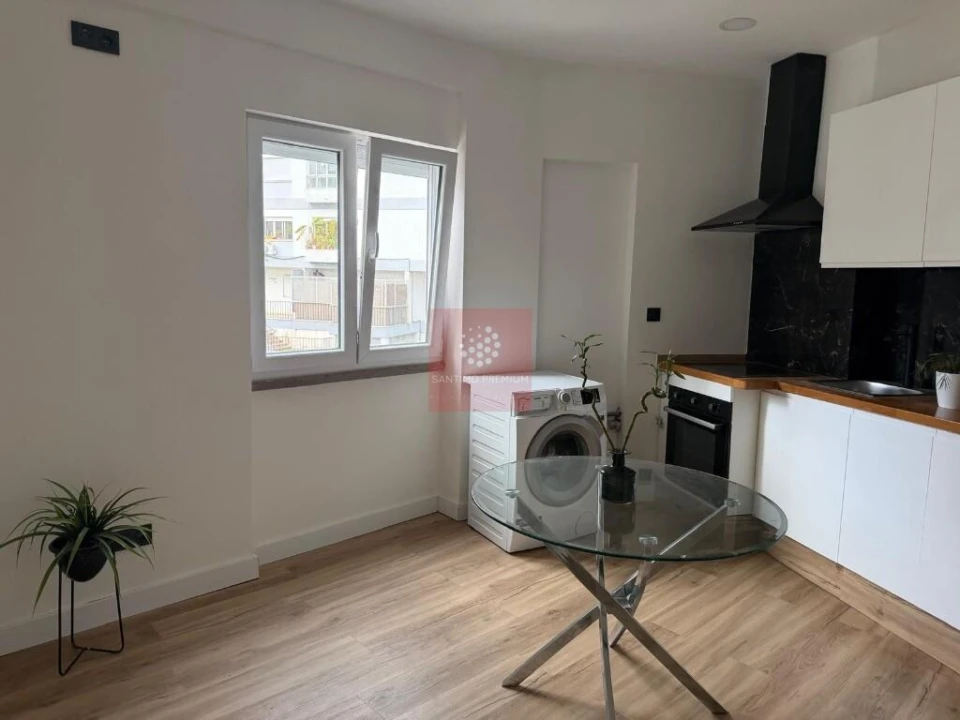 Apartamento T1 para Venda em Alfragide Foto 7