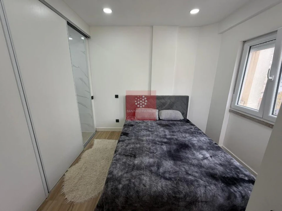 Apartamento T1 para Venda em Alfragide Foto 11