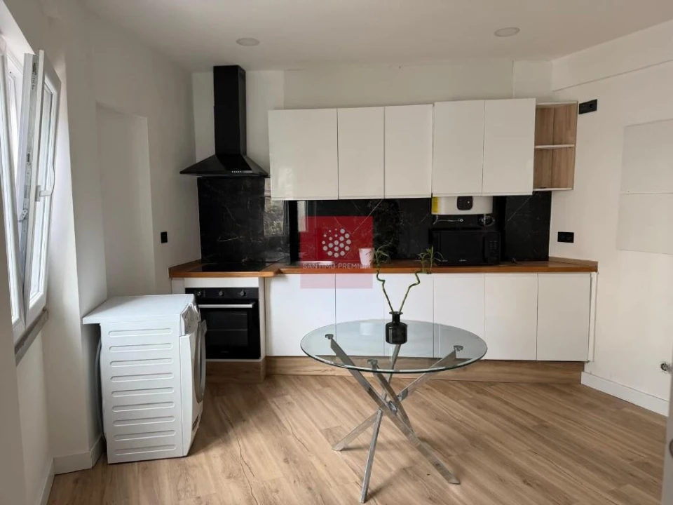 Apartamento T1 para Venda em Alfragide Foto 15