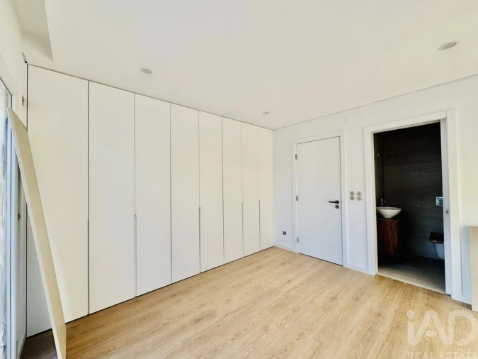 Moradia T3 para Venda em Fernao Ferro Foto 9