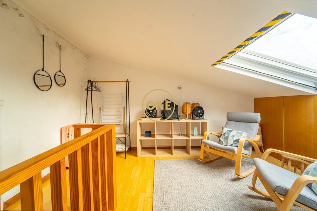 Moradia T1 para Venda em Agua de Pau Foto 15