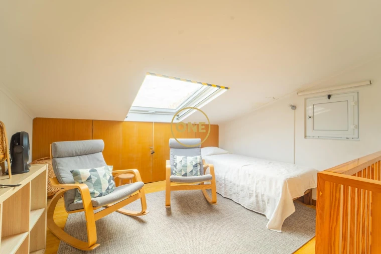 Moradia T1 para Venda em Agua de Pau Foto 13