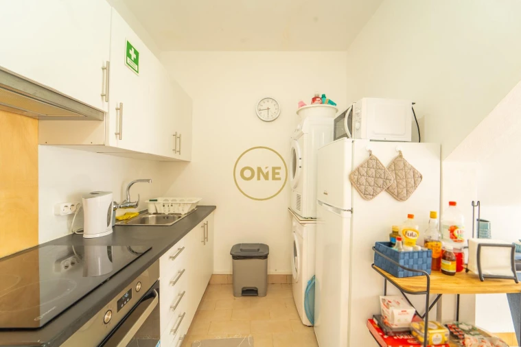 Moradia T1 para Venda em Agua de Pau Foto 5