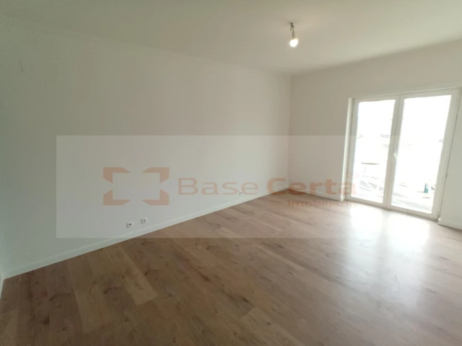 Moradia T4 para Venda em Ericeira Foto 10