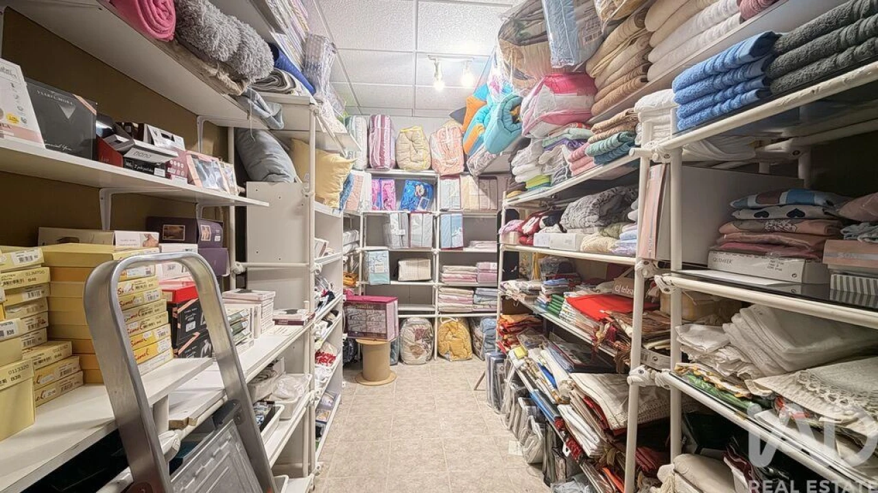 Loja para Venda em Amiais de Baixo Foto 5