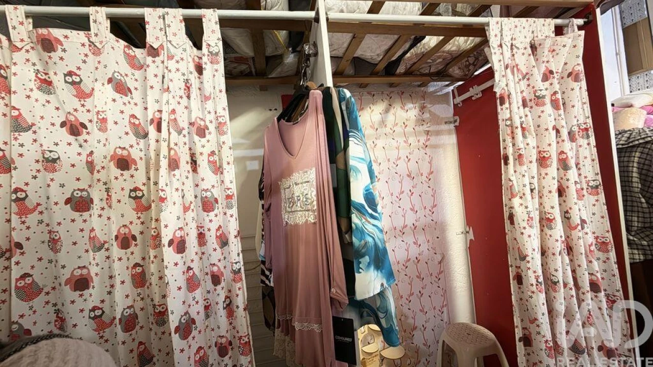 Loja para Venda em Amiais de Baixo Foto 8