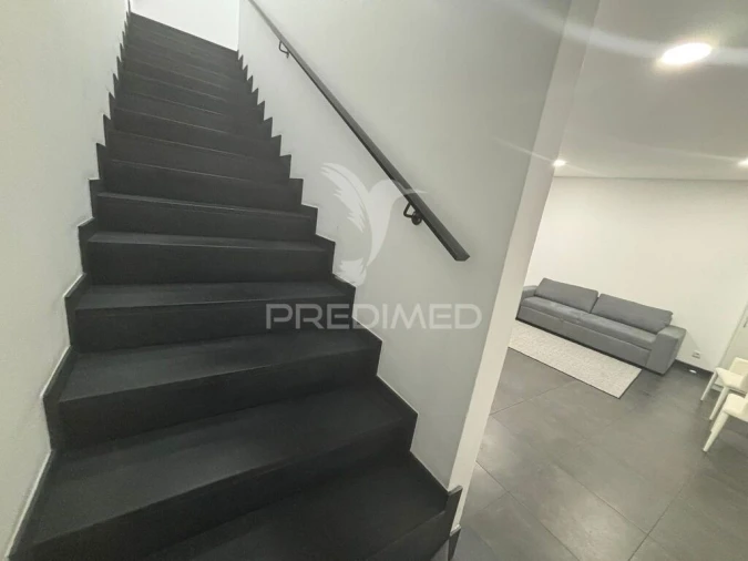 Loja para Arrendamento em Angra (São Pedro) Foto 5