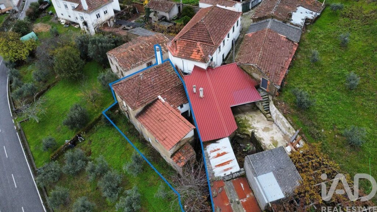 Moradia T4 para Venda em Sobral Foto 8