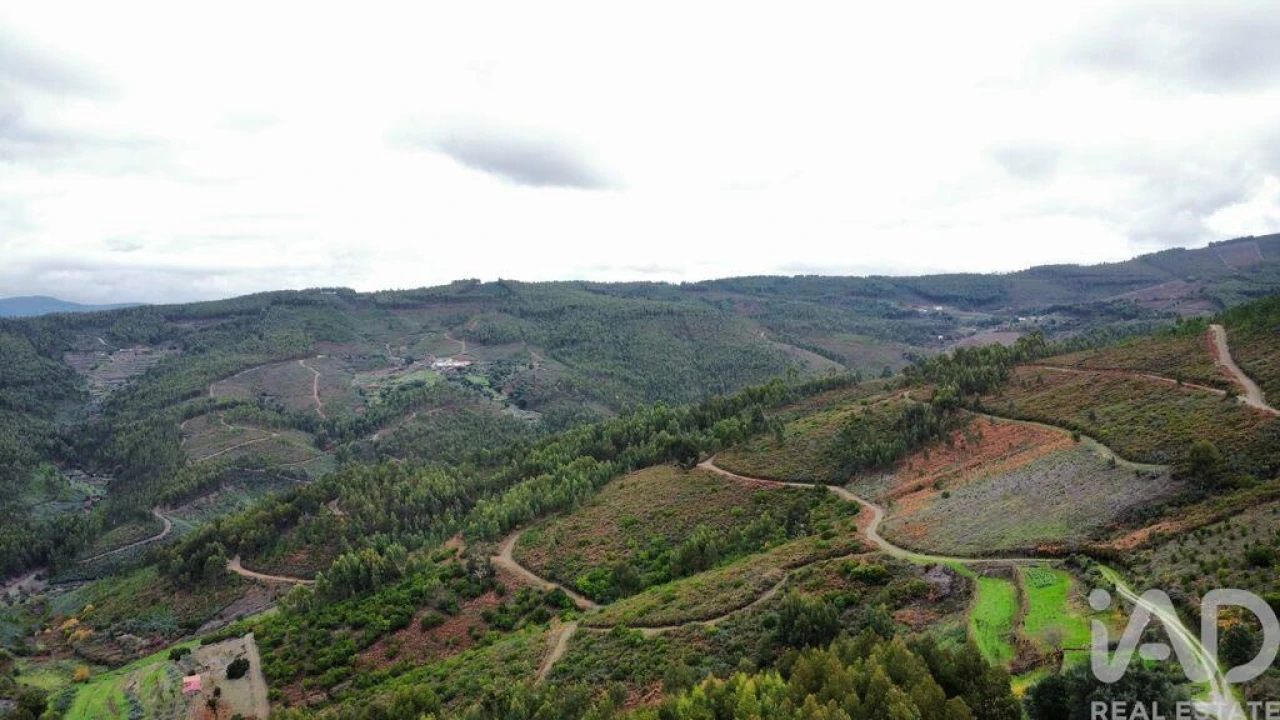 Moradia T4 para Venda em Sobral Foto 38