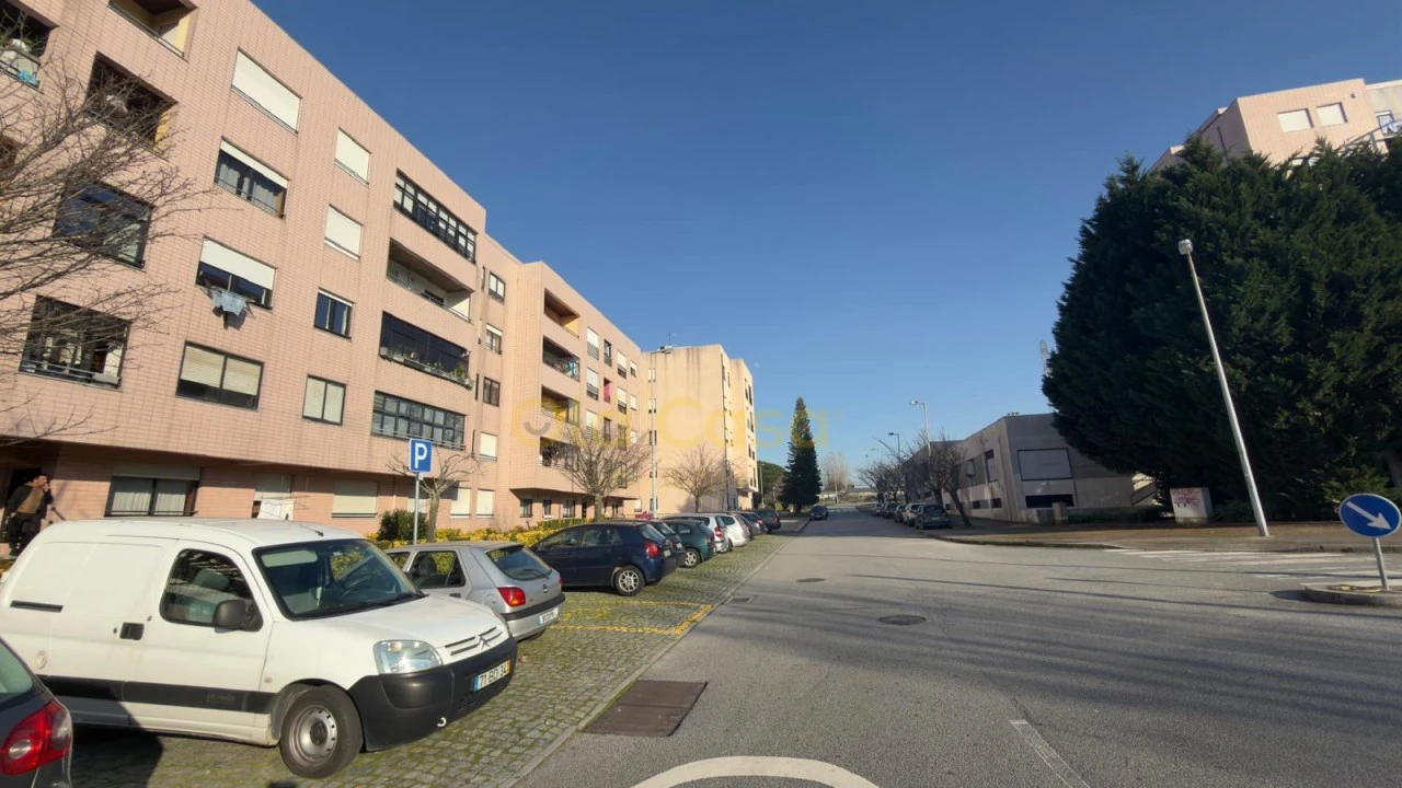 Apartamento para Venda em São Mamede de Infesta e Senhora da Hora Foto 4