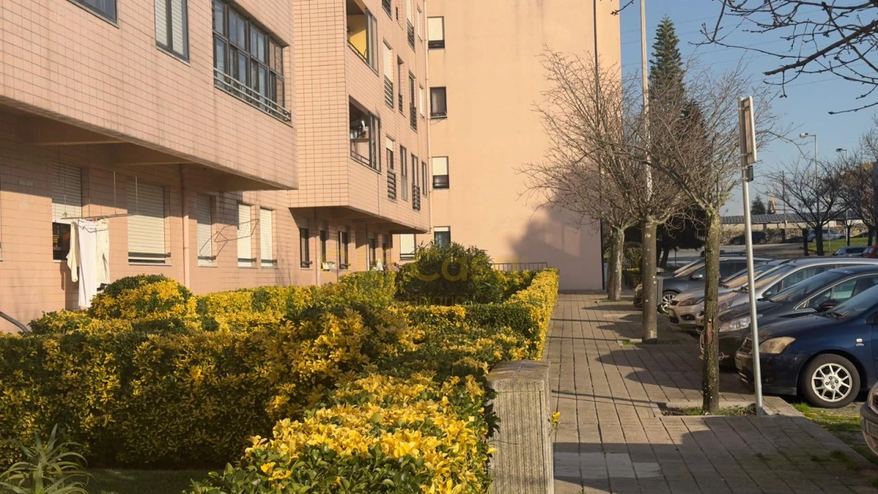 Apartamento para Venda em São Mamede de Infesta e Senhora da Hora Foto 8