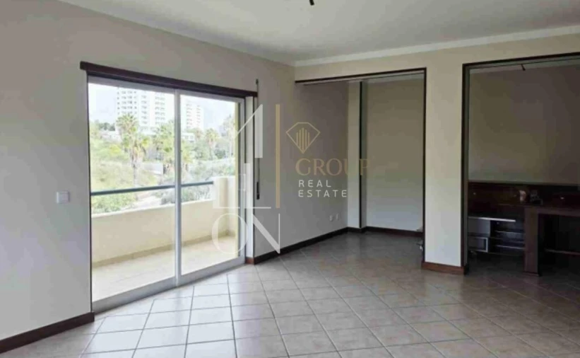 Apartamento T2 para Venda em Albufeira e Olhos de Água Foto 2