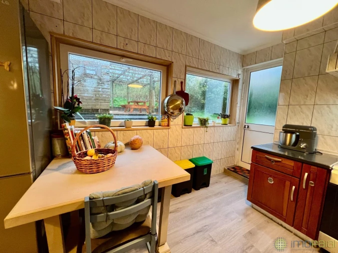 Moradia T4 para Venda em Salão Foto 15