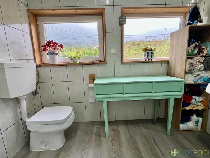 Moradia T4 para Venda em Salão Foto 34