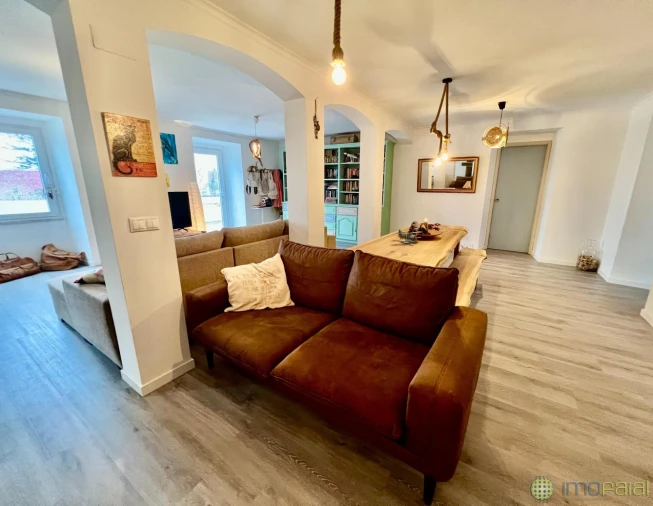 Moradia T4 para Venda em Salão Foto 10