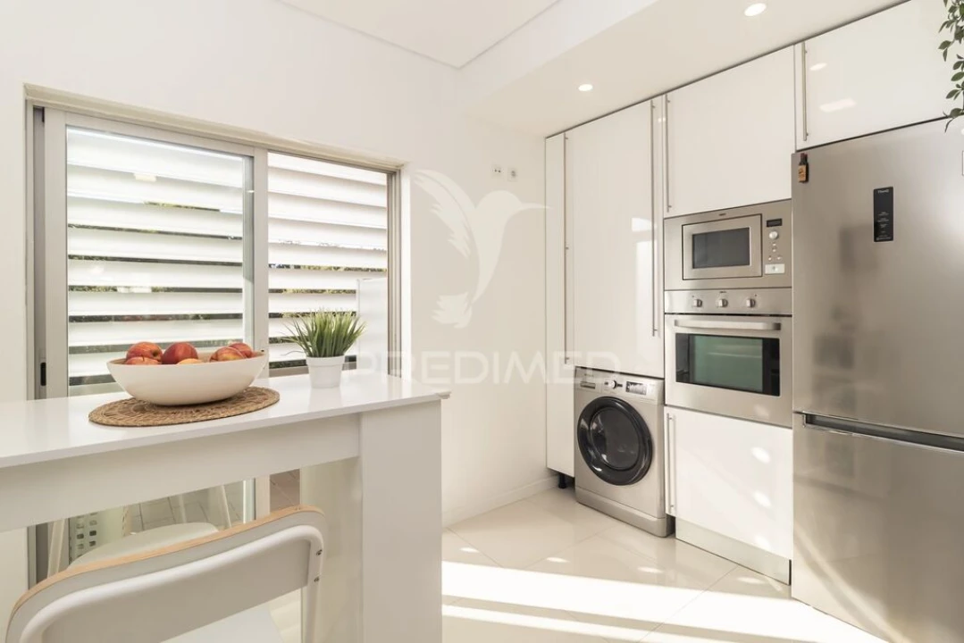 Apartamento T3 para Venda em Seixal, Arrentela e Aldeia de Paio Pires Foto 10