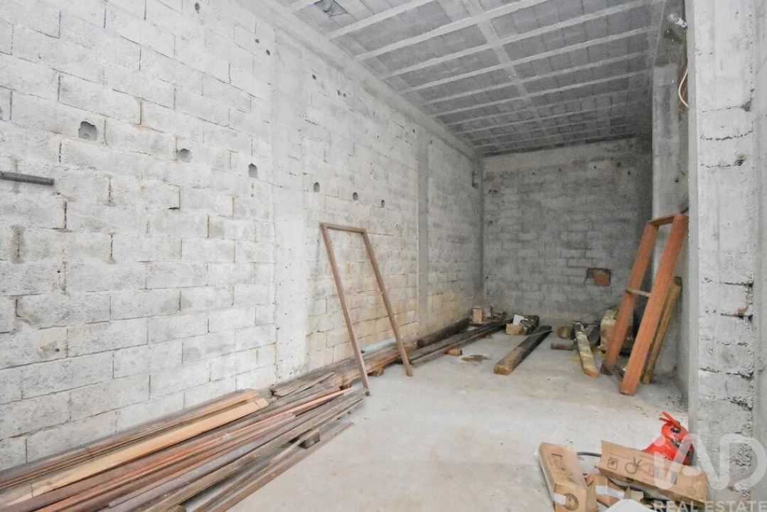 Loja para Venda em São Miguel, Santa Eufémia e Rabaçal Foto 15