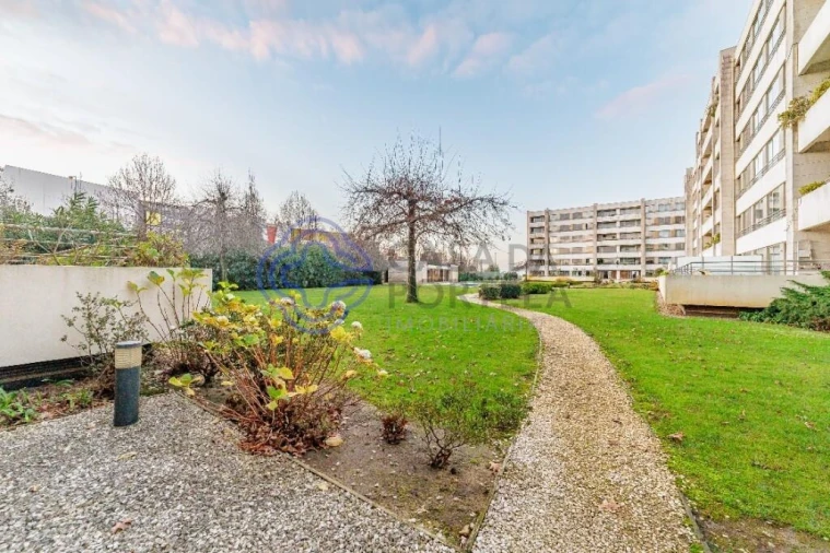 Apartamento T3 para Venda em Moreira Foto 63