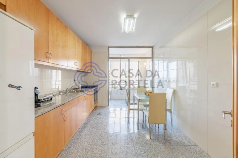 Apartamento T3 para Venda em Moreira Foto 18