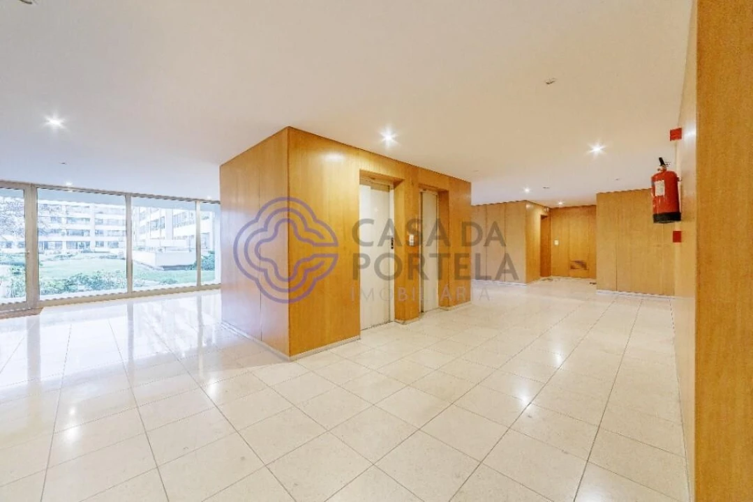 Apartamento T3 para Venda em Moreira Foto 60