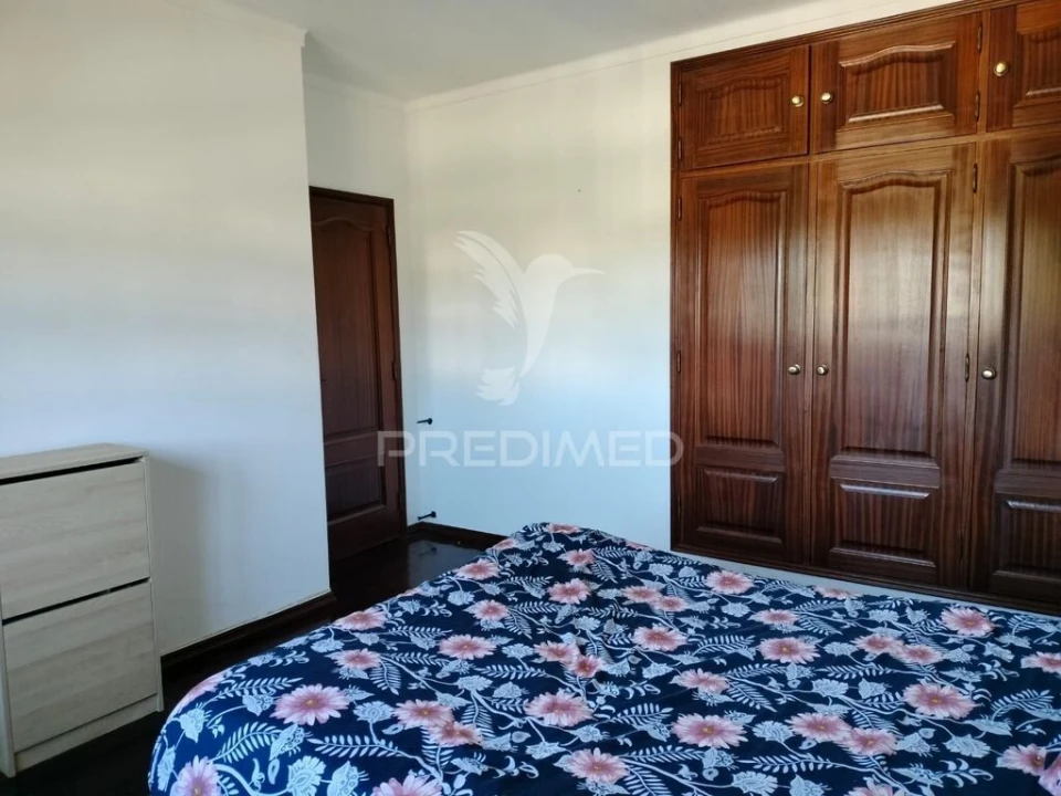 Moradia T5 para Venda em Minde Foto 18