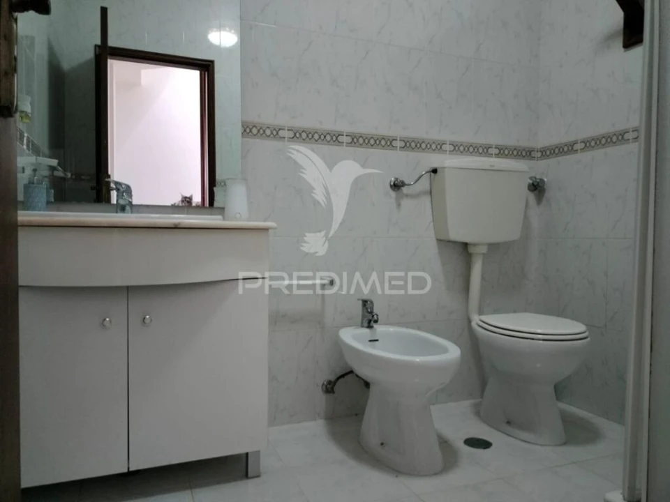 Moradia T5 para Venda em Minde Foto 13