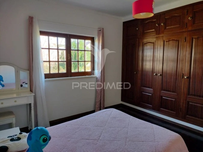 Moradia T5 para Venda em Minde Foto 17