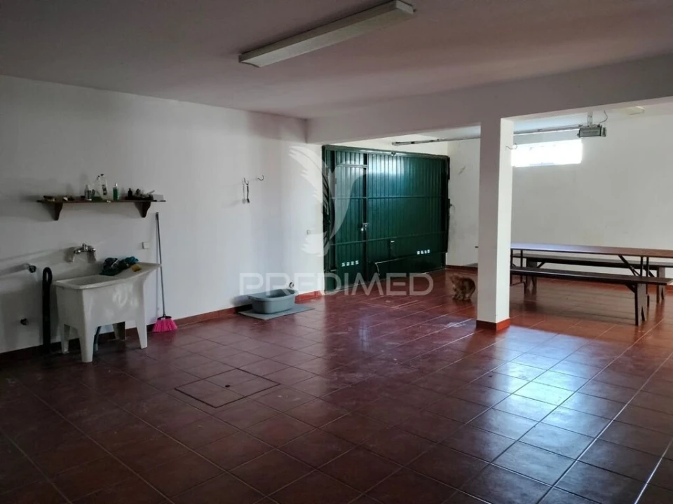 Moradia T5 para Venda em Minde Foto 11