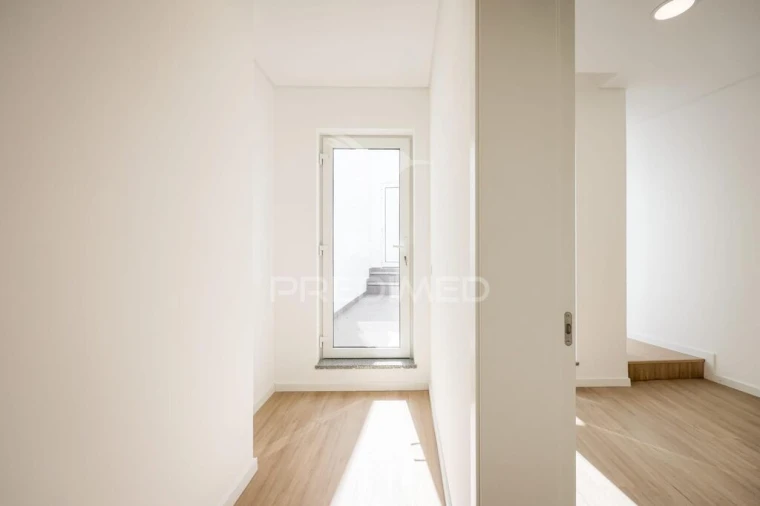 Prédio para Venda em Ílhavo (São Salvador) Foto 15