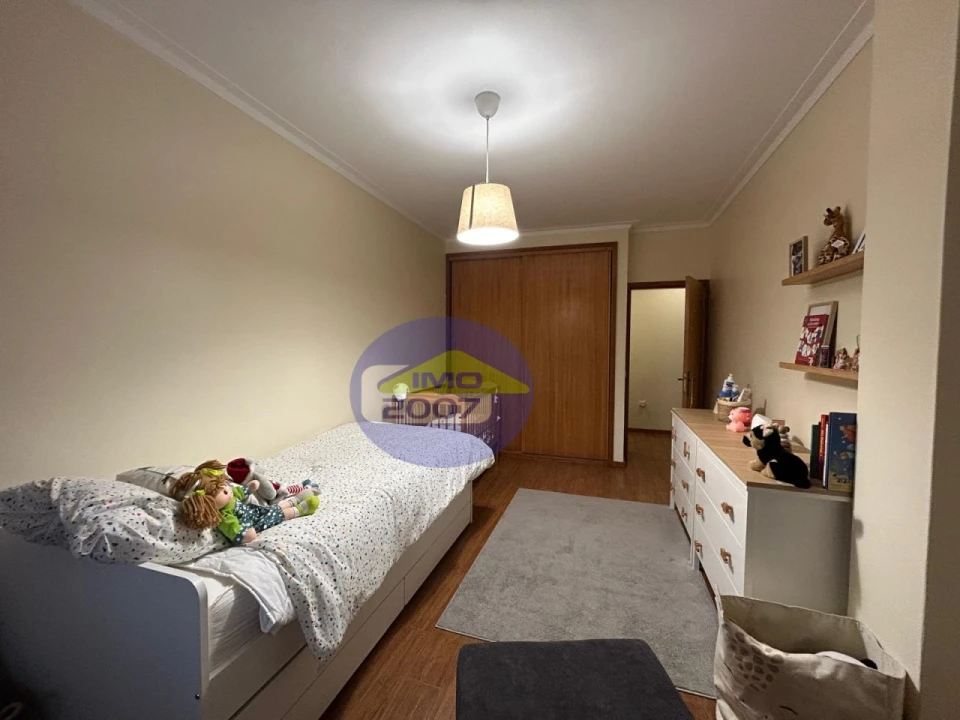 Apartamento T2 para Venda em Grijó e Sermonde Foto 21