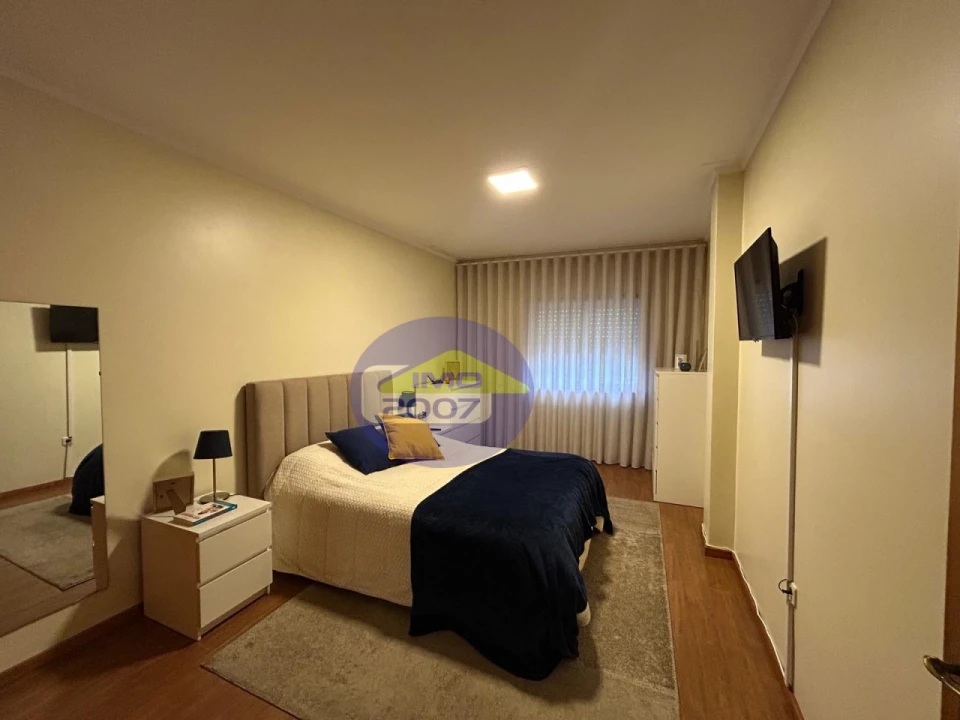 Apartamento T2 para Venda em Grijó e Sermonde Foto 23