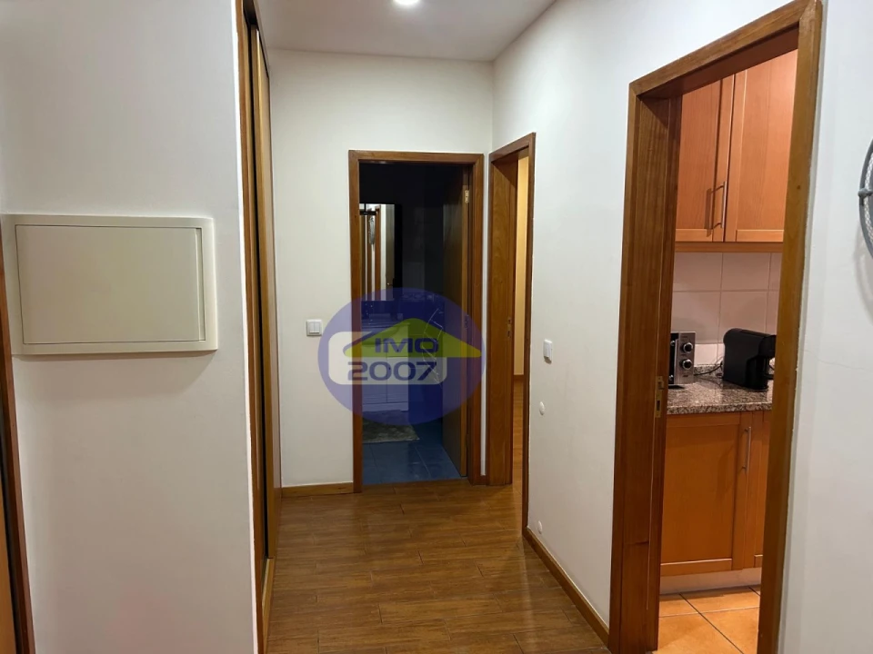 Apartamento T2 para Venda em Grijó e Sermonde Foto 16
