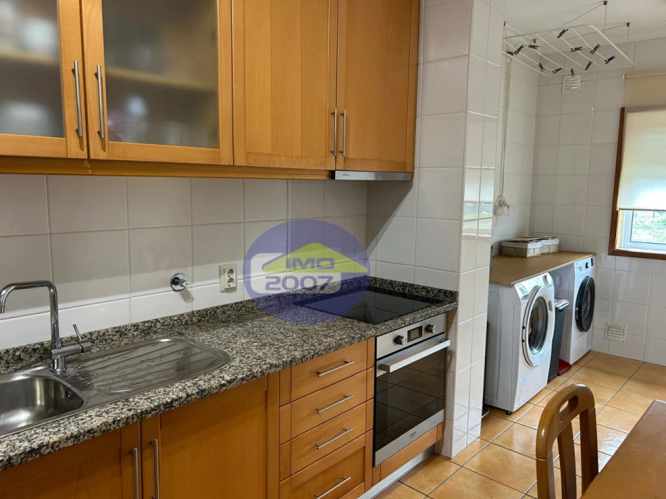 Apartamento T2 para Venda em Grijó e Sermonde Foto 12