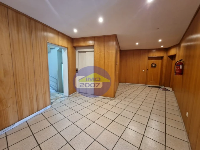 Apartamento T2 para Venda em Grijó e Sermonde Foto 24