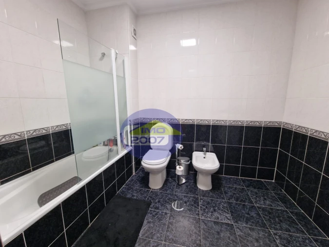 Apartamento T2 para Venda em Grijó e Sermonde Foto 19
