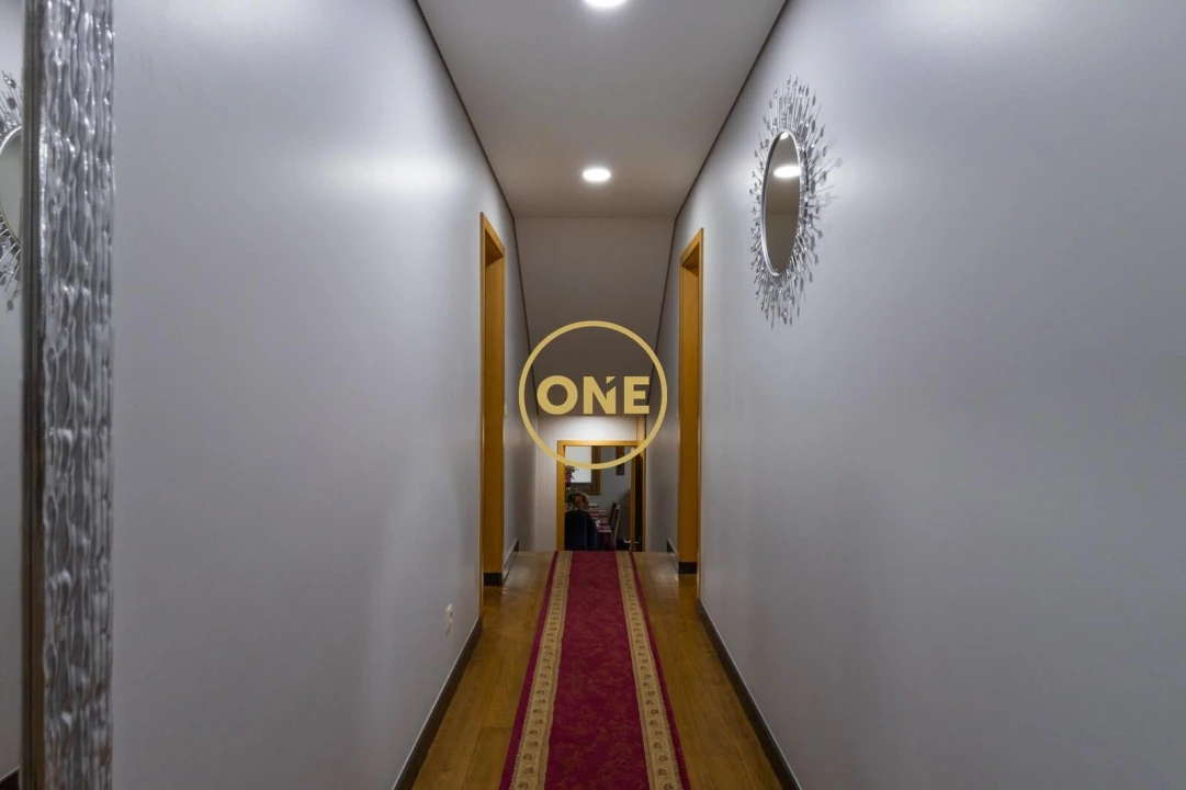 Moradia T4 para Venda em Joane Foto 19