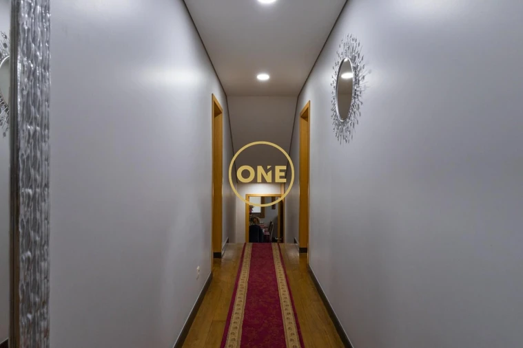 Moradia T4 para Venda em Joane Foto 19