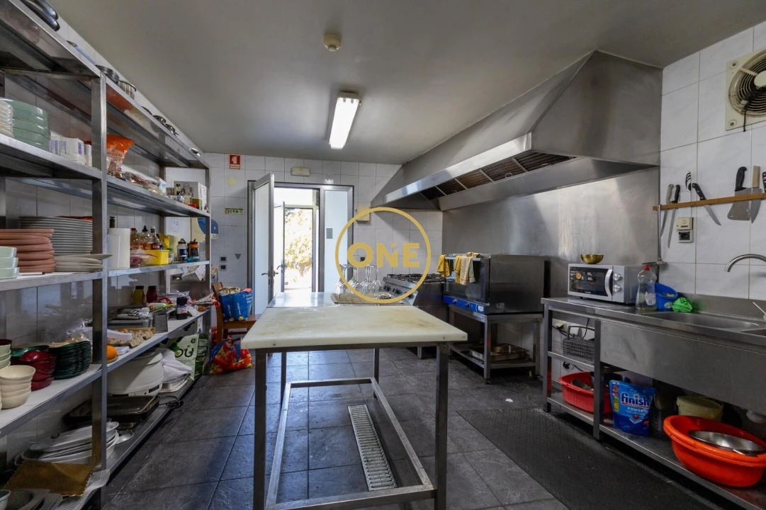 Moradia T4 para Venda em Joane Foto 5