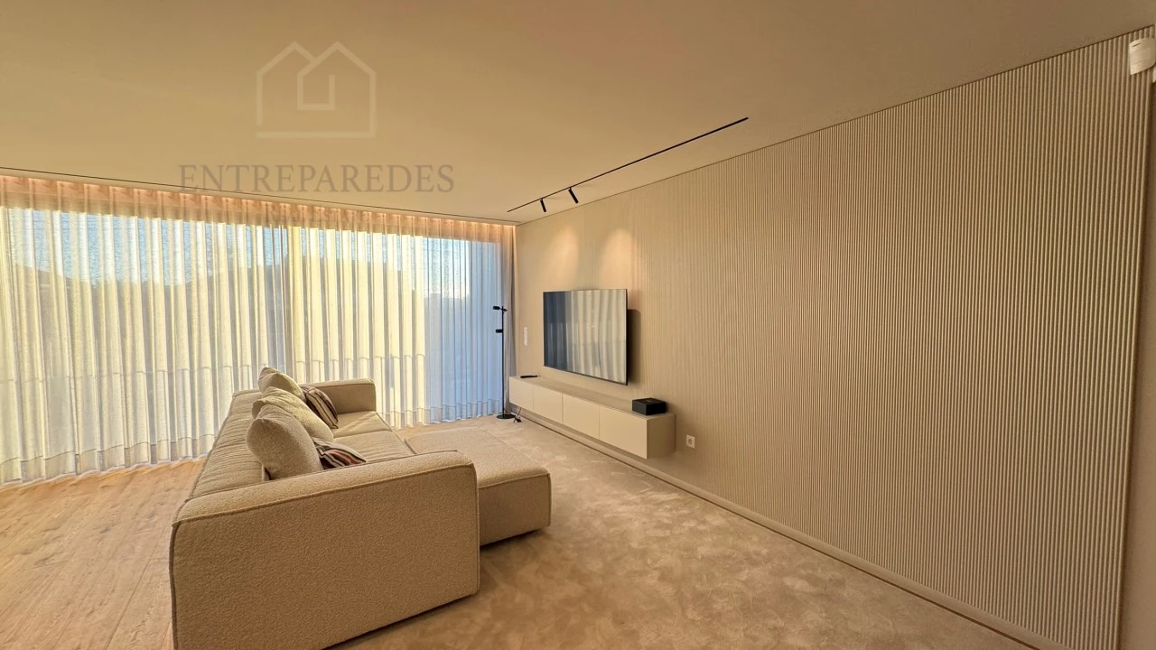 Apartamento T3 para Venda em São Felix da Marinha Foto 25