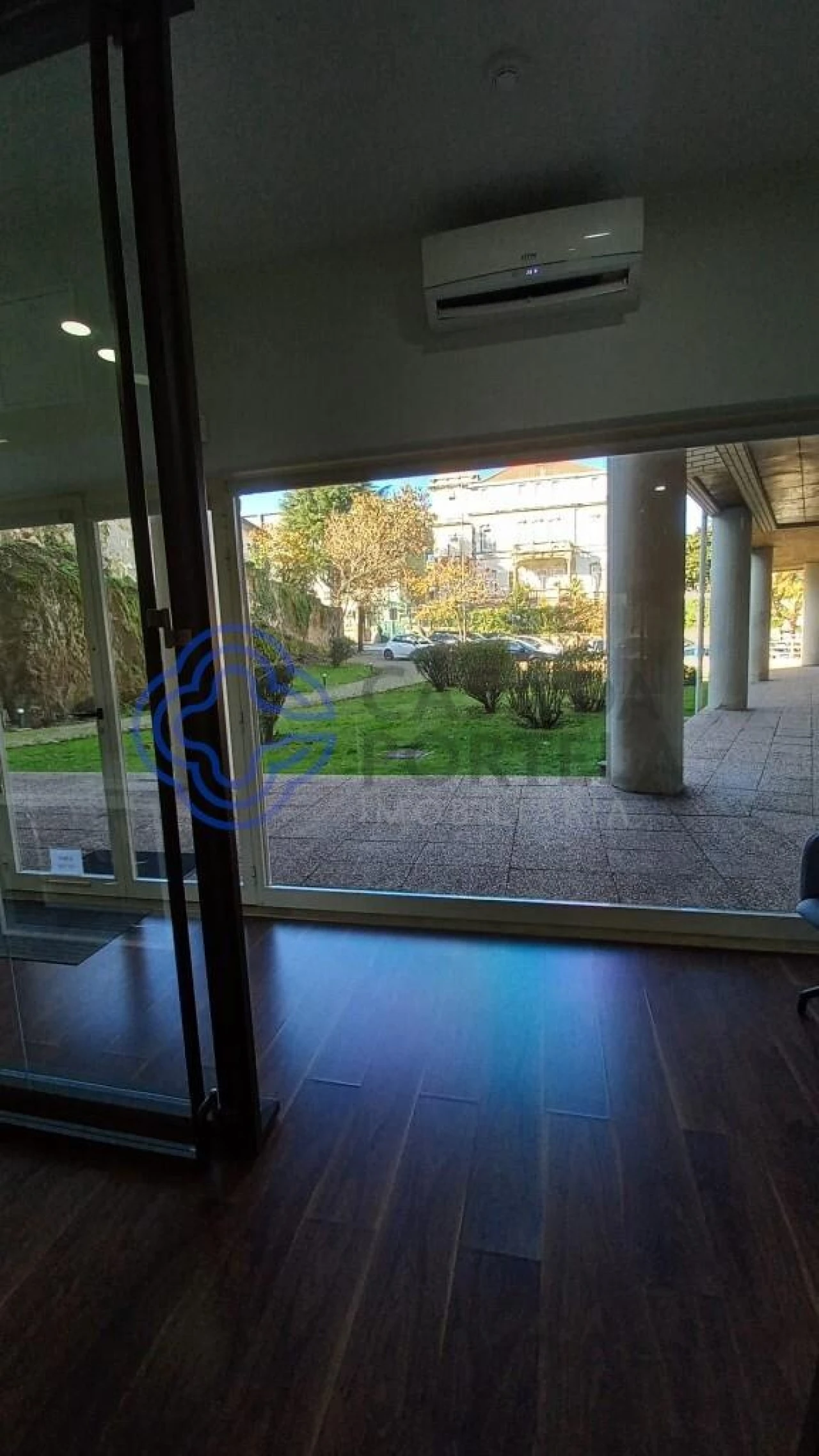 Loja para Arrendamento em Mafamude e Vilar do Paraíso Foto 17