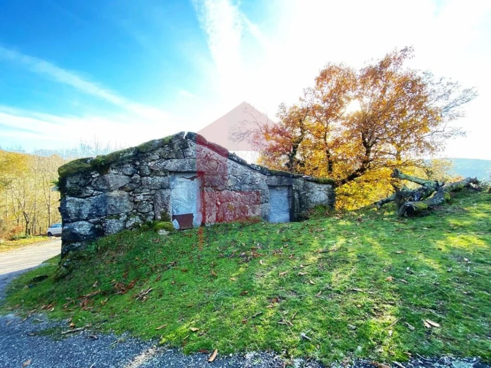 Moradia para Venda em Aboim da Nóbrega e Gondomar Foto 1